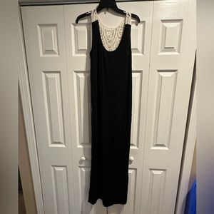 Black/White Merona Dress